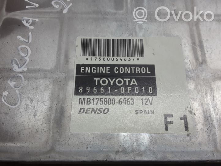 Toyota Corolla Verso E121 Variklio valdymo blokas 896610F010