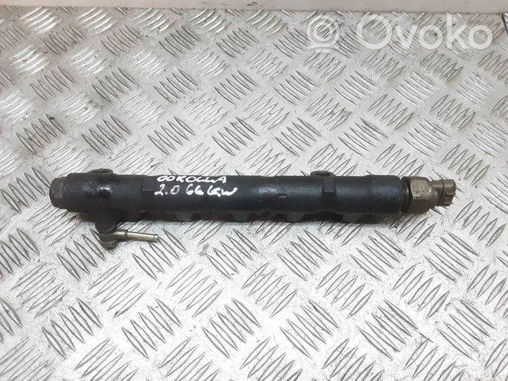 Toyota Corolla E120 E130 Tuyau de conduite principale de carburant 8945812020