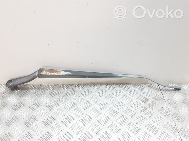 KIA Sorento Front wiper blade arm 