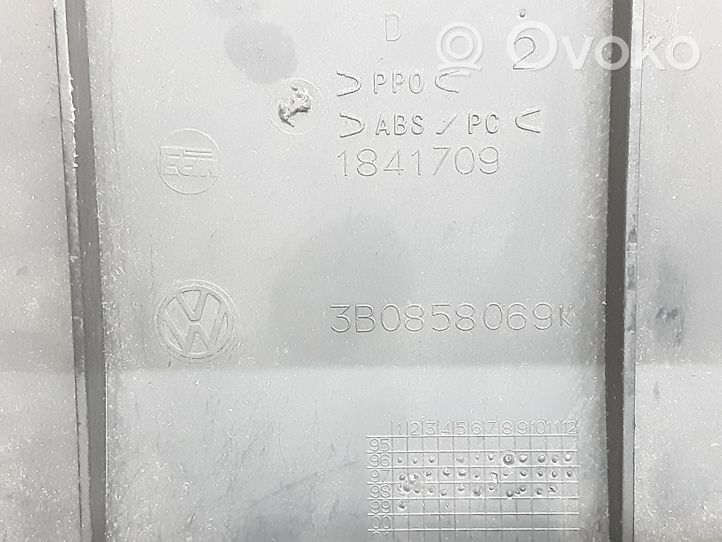 Volkswagen PASSAT B5 Daiktadėžė centrinės konsolės 3B0858069