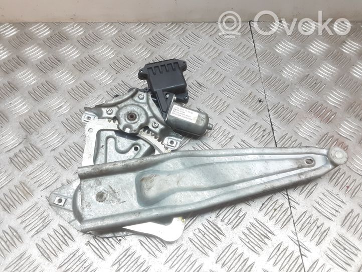 Toyota Verso Moteur de lève-vitre de porte arrière 698300F040