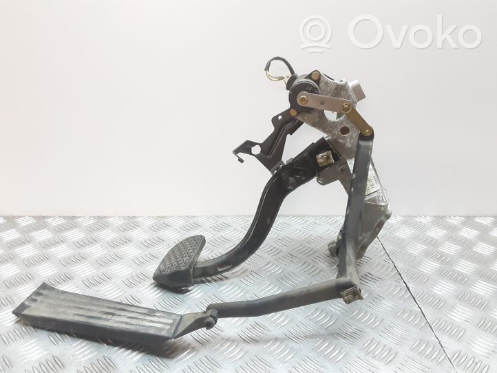 BMW 5 E39 Pedal assembly 0281002291