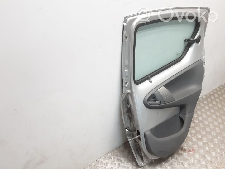 Toyota Aygo AB10 Drzwi tylne 