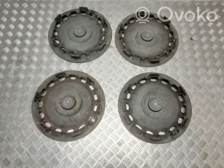 BMW 5 E39 R15 wheel hub/cap/trim 36131093324