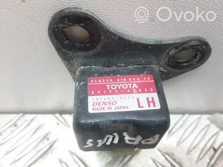 Toyota Prius (XW10) Capteur de collision / impact de déploiement d'airbag 8917447020