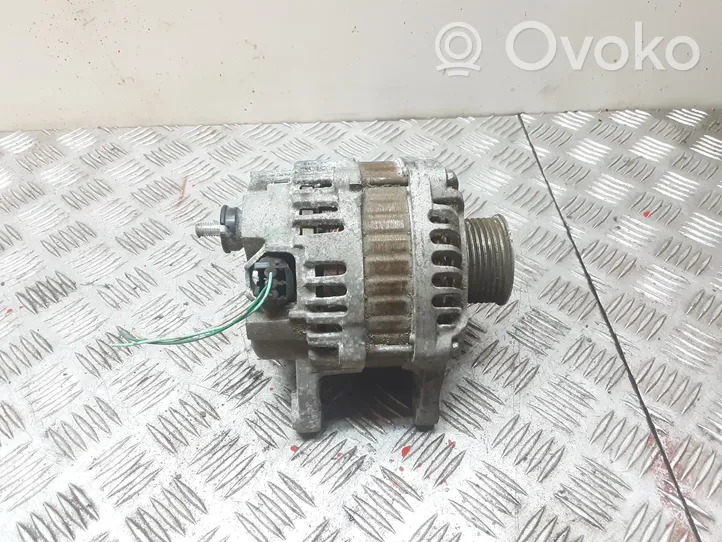 Nissan Juke I F15 Alternador 231001KA1A