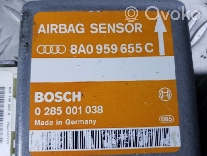 Audi A4 S4 B5 8D Oro pagalvių valdymo blokas 8A0959655C