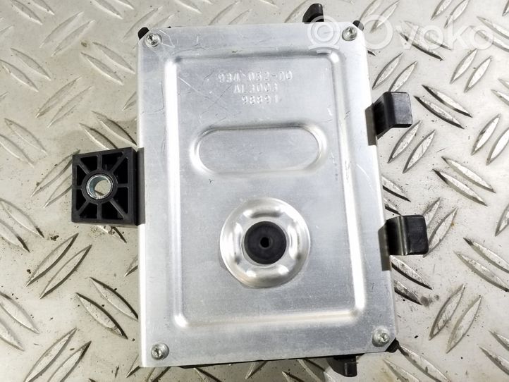 Opel Astra H Fuel injection pump control unit/module 20831727