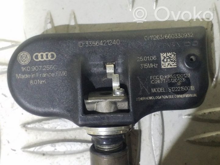 Audi A3 S3 8P Tire pressure sensor 1K0907255C