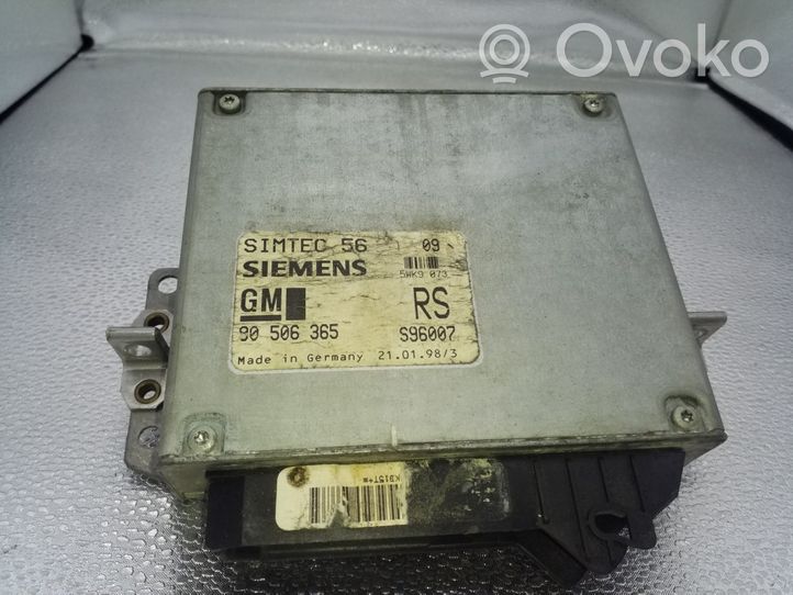 Opel Vectra B Komputer / Sterownik ECU silnika 90506365