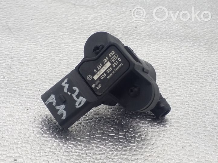 Audi Q7 4L Sensore di pressione 036906051C