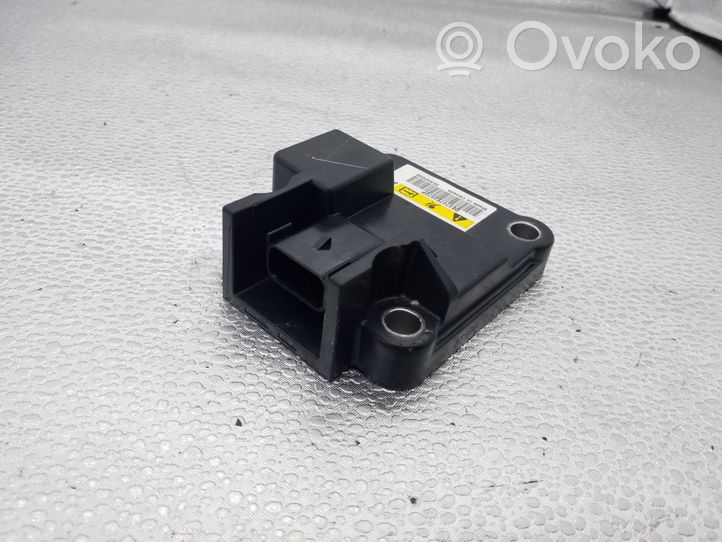 Opel Antara Sensor impacto/accidente para activar Airbag 96853737