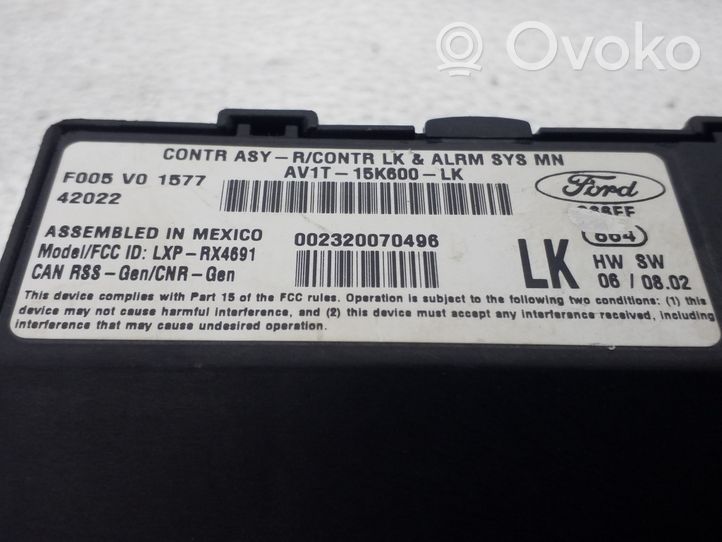 Ford Fiesta Module confort AV1T15K600LK