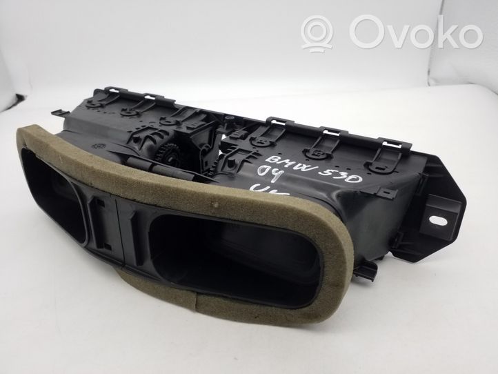 BMW 5 E60 E61 Griglia di ventilazione centrale cruscotto 6910734