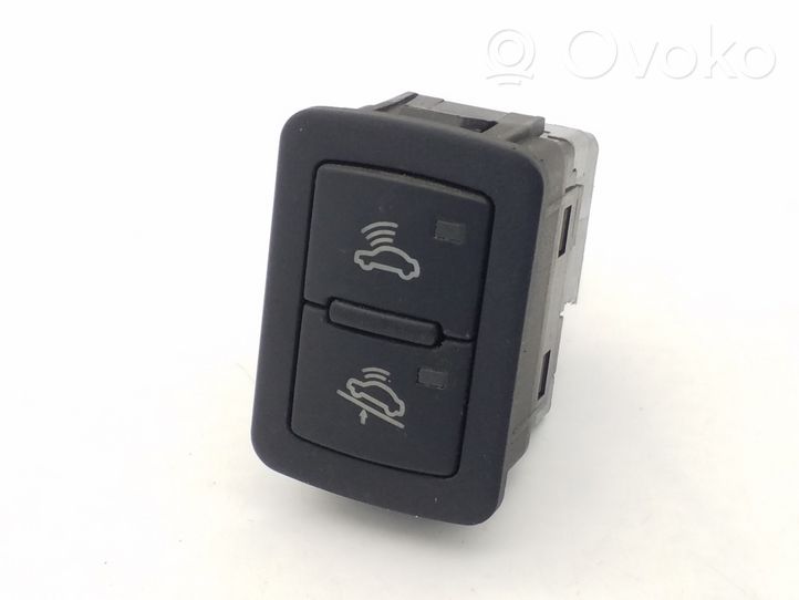 Audi A3 S3 8P Interrupteur d'alarme 8P0962109