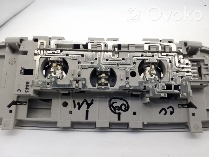 Volkswagen PASSAT CC Illuminazione sedili posteriori 947291