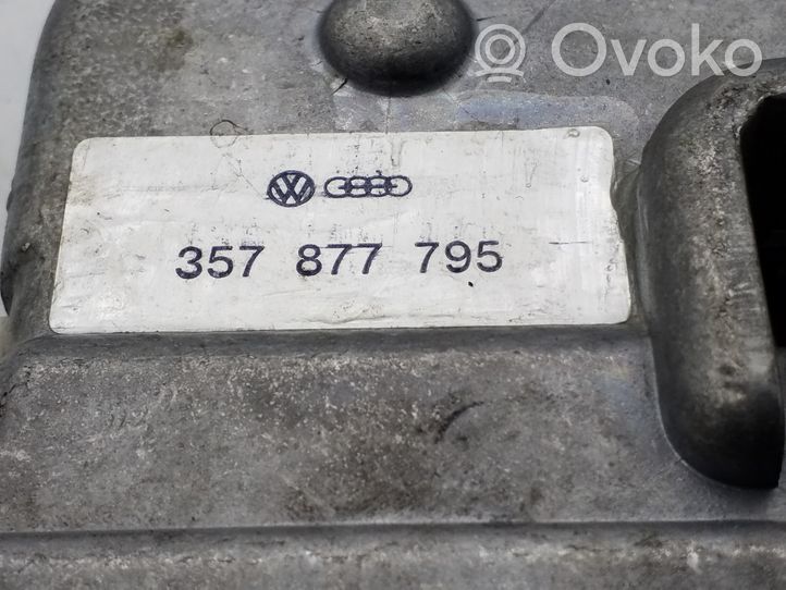 Volkswagen PASSAT B3 Moottori/käyttölaite 357877795