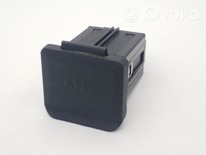 Opel Meriva B Câble adaptateur AUX 13339483