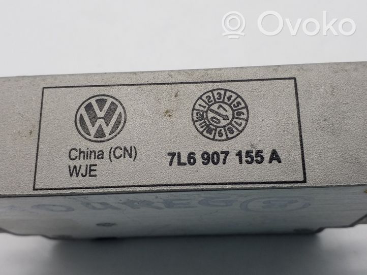 Volkswagen Touareg I Jännitteenmuunnin/vaihtosuuntaaja 7L6907155A