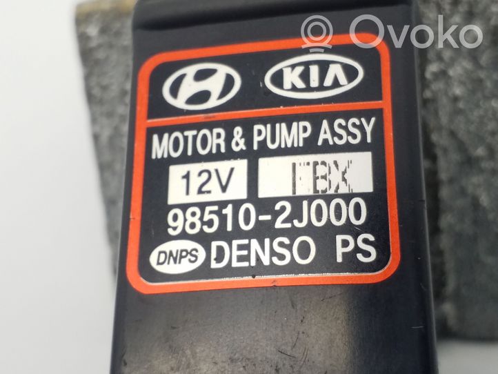 Hyundai i20 (PB PBT) Bomba del líquido limpiaparabrisas luna delantera 985102J000