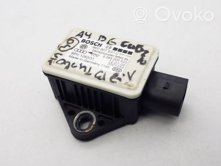 Audi A4 S4 B6 8E 8H Capteur de vitesse de lacet d'accélération ESP 8E0907637C