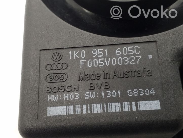 Audi A3 S3 8P Alarm system siren 1K0951605C