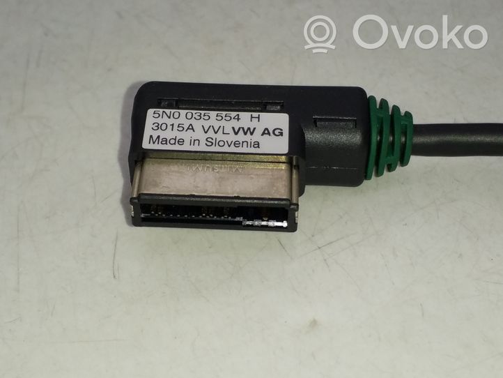 Volkswagen Tiguan iPod savienotājs 5N0035554H