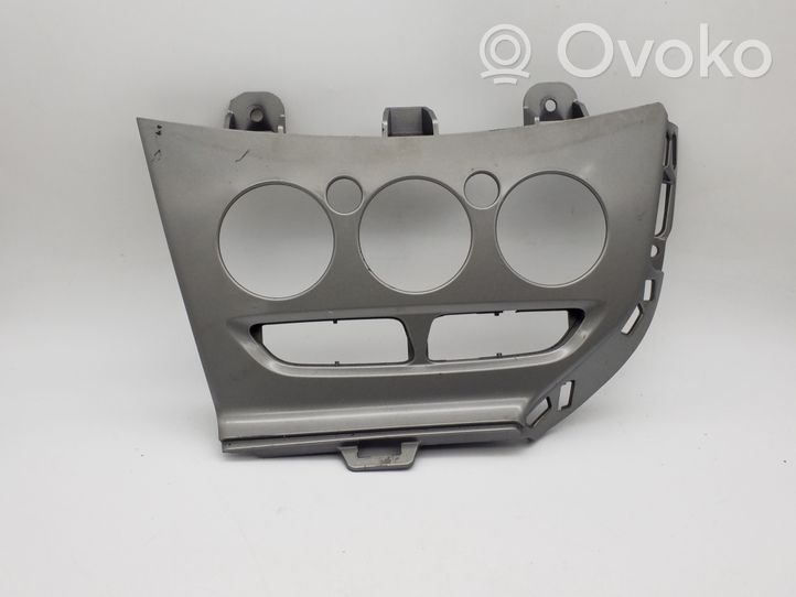 Ford Focus Console centrale, commande chauffage/clim BM5118522CCW