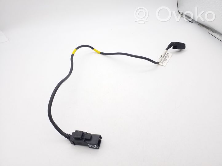 Ford Fusion II Connecteur/prise USB DS7T14D202CC