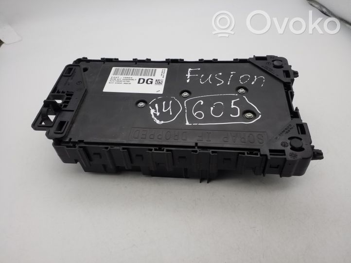 Ford Fusion II Power management control unit EG9T15604DG