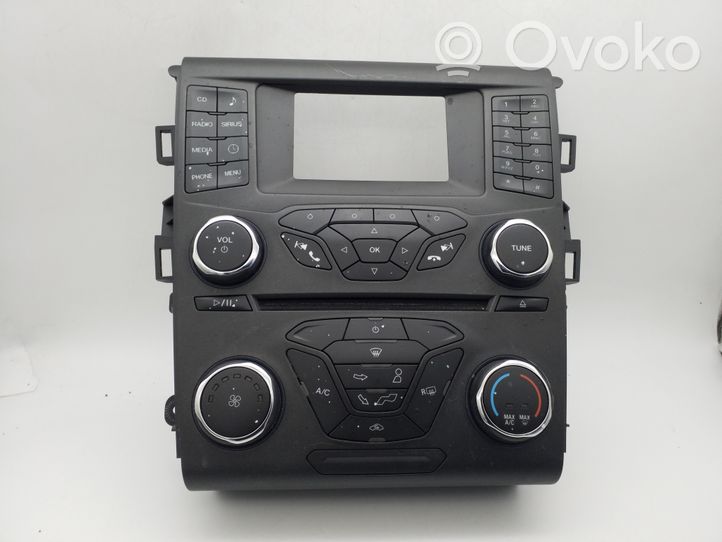 Ford Mondeo MK V Controllo multimediale autoradio GS7T18E243EC