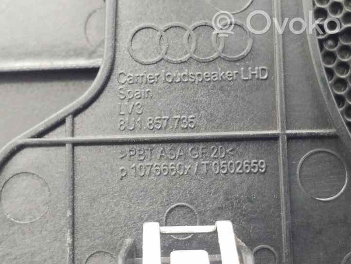 Audi Q3 8U Kojelaudan keskiosan kaiuttimen kotelo 8U1857735
