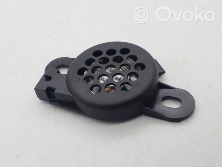 Audi Q3 8U Głośnik / Buzzer czujnika parkowania PDC 8E0919279