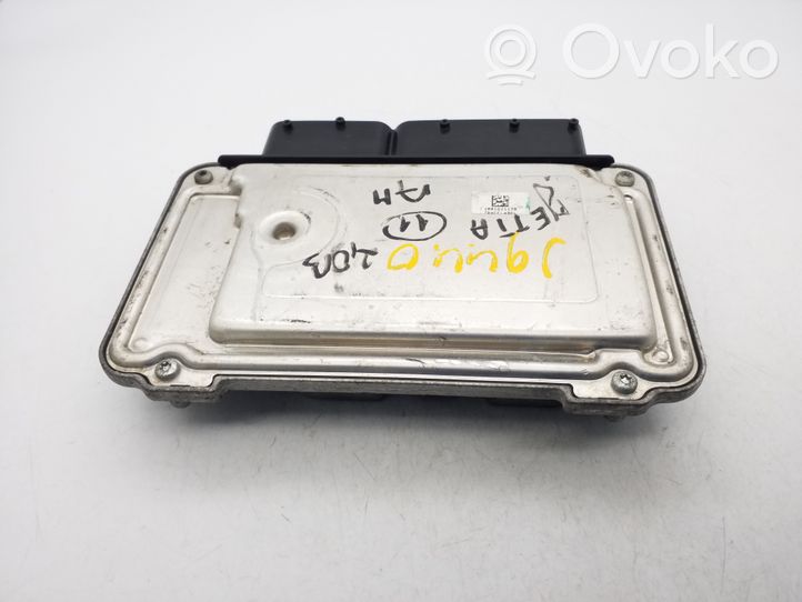 Volkswagen Jetta VI Unité de commande, module ECU de moteur 06G906055C