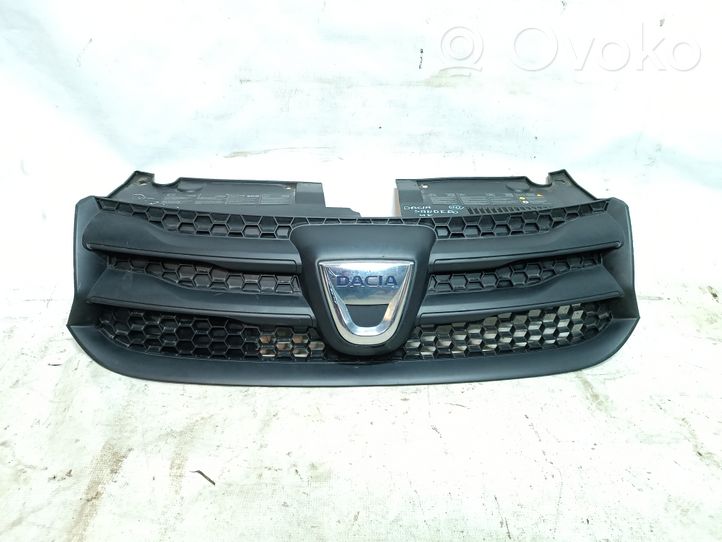 Dacia Sandero Griglia superiore del radiatore paraurti anteriore 623103971R