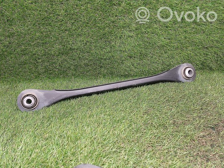 Volkswagen Touareg II Braccio di controllo sospensione posteriore superiore/braccio oscillante 7P0501530