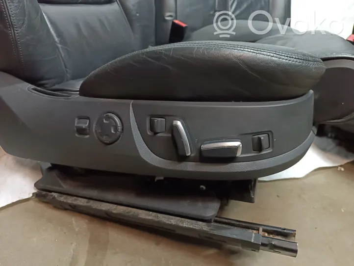 Audi A8 S8 D3 4E Seat set 