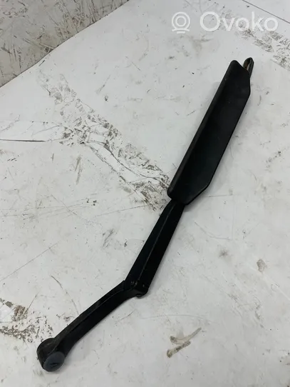 Audi Coupe Front wiper blade arm 895955407B