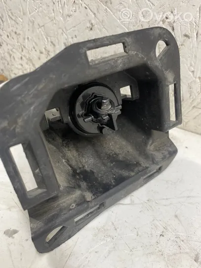 BMW X5 E70 Ugello a spruzzo lavavetri per faro 51657223006