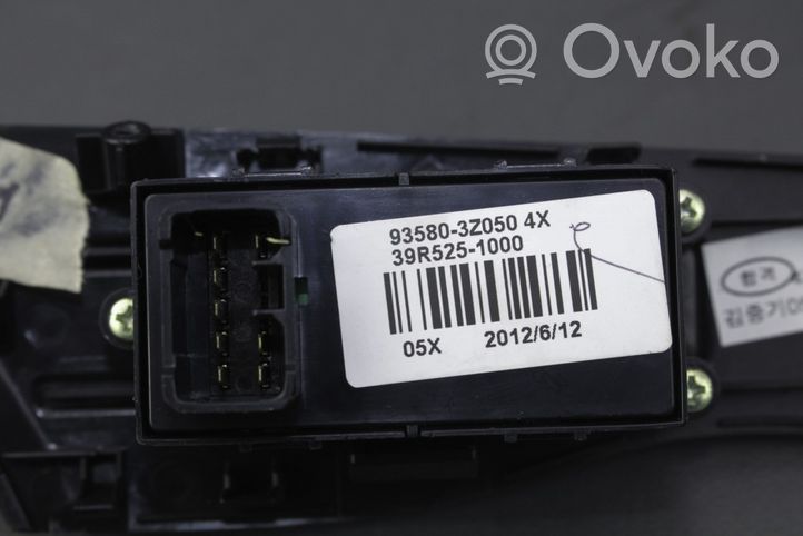 Hyundai i40 Electric window control switch 935803Z050