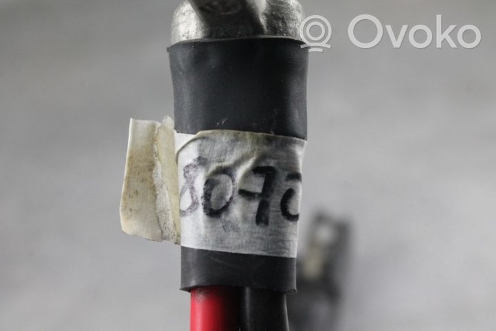 Audi Q3 8U Cable positivo (batería) 5N0971228