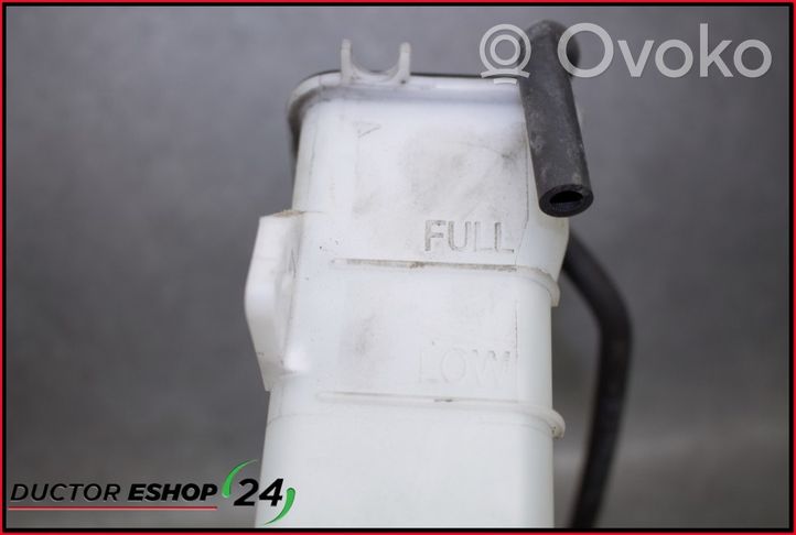 Mazda MX-5 ND Réservoir de liquide lave-glace P51B15350