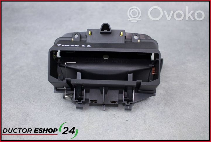 Citroen C6 Auton tuhkakuppi 9632609777