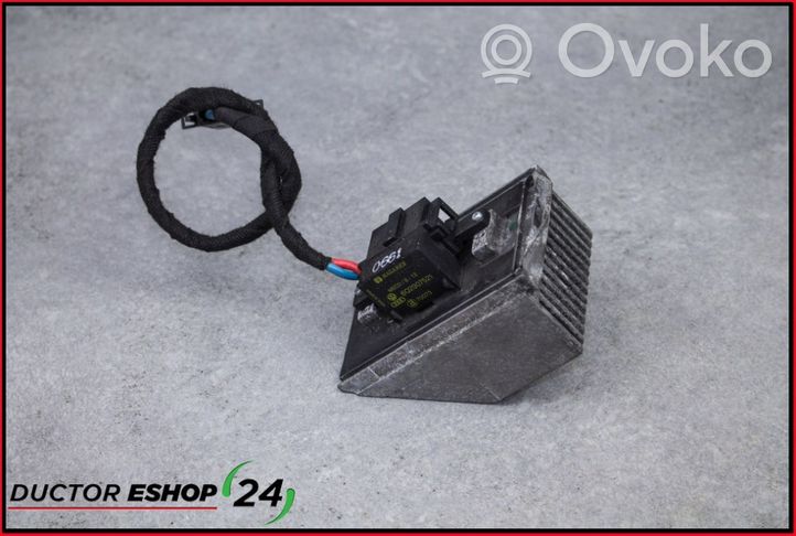 Audi A2 Pečiuko ventiliatoriaus reostatas (reustatas) 6Q2907521