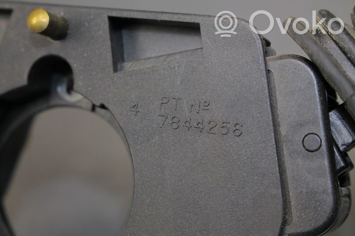 Opel Corsa B Leva/interruttore dell’indicatore di direzione e tergicristallo 7844256