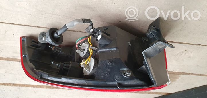 KIA Rio Lampa tylna 