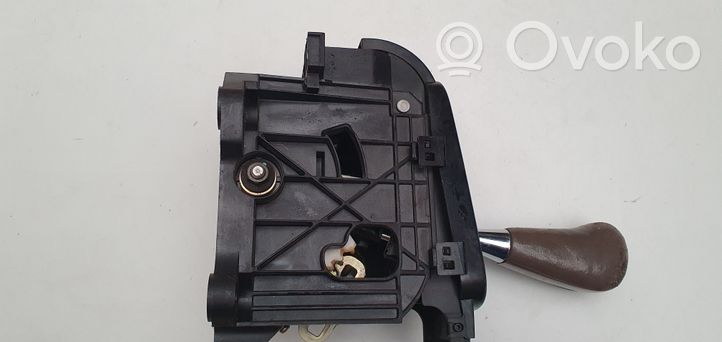 Toyota Hilux (AN10, AN20, AN30) Gear selector/shifter (interior) 