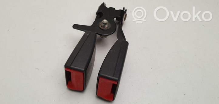 Renault Koleos I Rear seatbelt buckle 