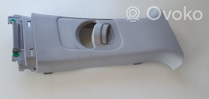 Hyundai Ioniq Seat belt trim 