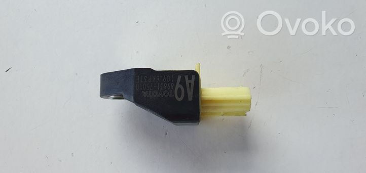 Toyota Prius+ (ZVW40) Sensor impacto/accidente para activar Airbag 